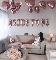 SET: Bride to be Letter Foil Balloon